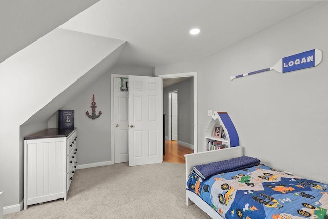 carpeted bedroom with recessed lighting and baseboards