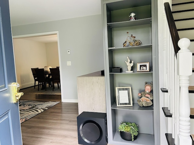 50 Great Hill Rd, Sandwich, MA 02563 - detailed view of wood finished floors and baseboards