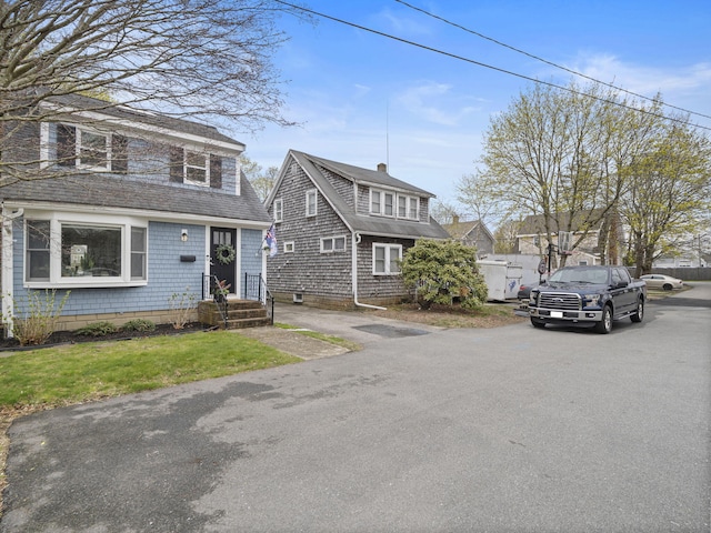 17 Edwards Rd, Hyannis, MA 02601 - view of front of house featuring roof with shingles