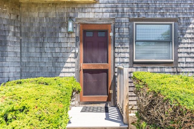 view of property entrance