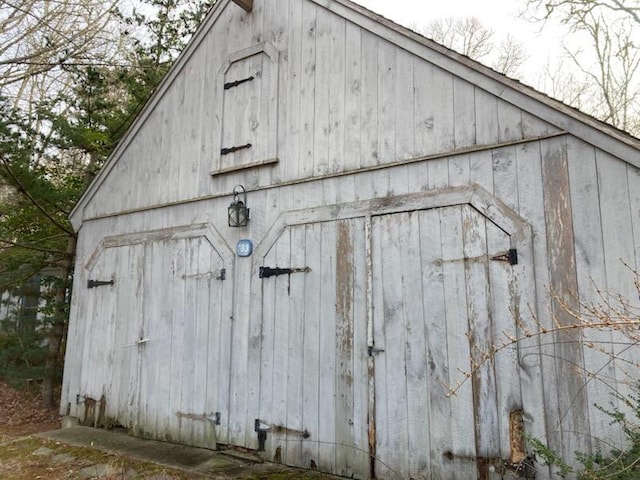 view of outdoor structure