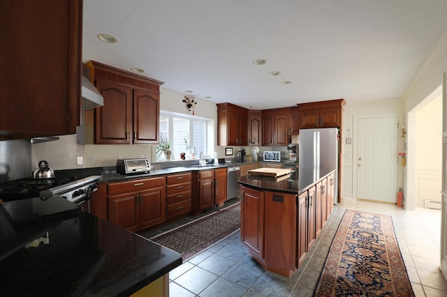 174 Little River Rd, Cotuit, MA 02635