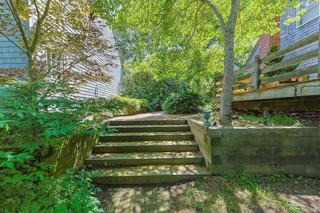 10 Bradford Ln, Eastham, MA 02642 - view of yard featuring stairs