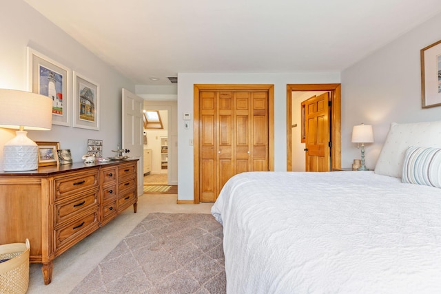 3 Bramblewood Ln, Orleans, MA 02653 - bedroom featuring light carpet, visible vents, and a closet