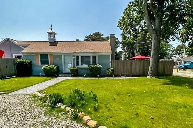 31 Northern Ave, Dennis Port, MA 02639 - view of front of property with a chimney