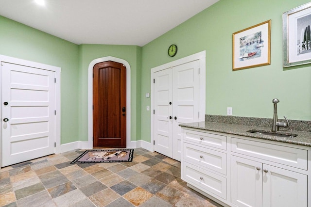 entrance foyer with sink