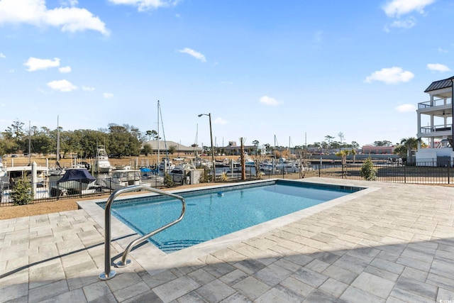 view of swimming pool