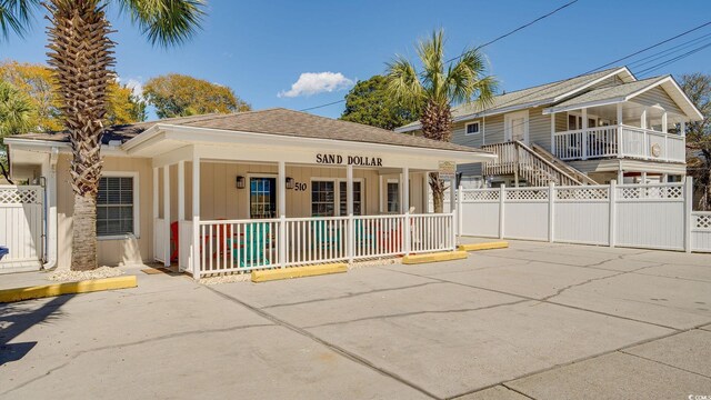 view of front of property with a porch