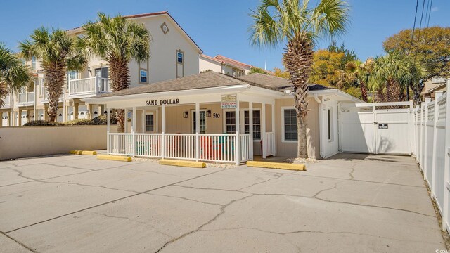 view of front of house with covered porch