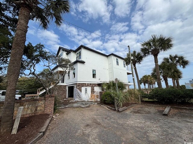 4300 N Ocean Blvd, Myrtle Beach, SC 29577 - view of side of home