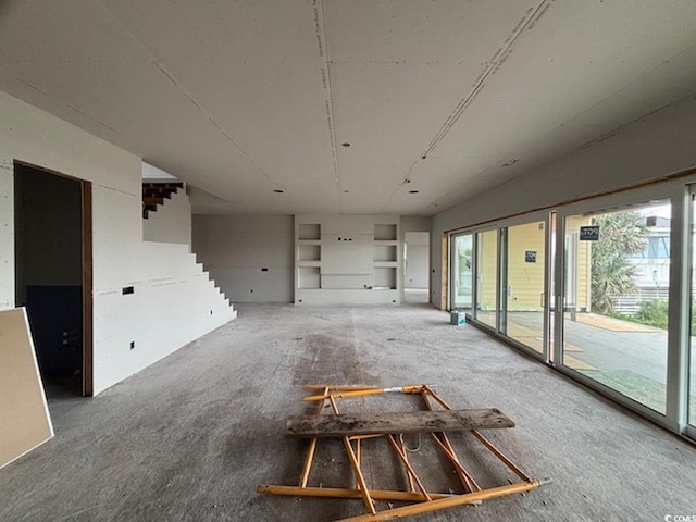 view of unfurnished living room