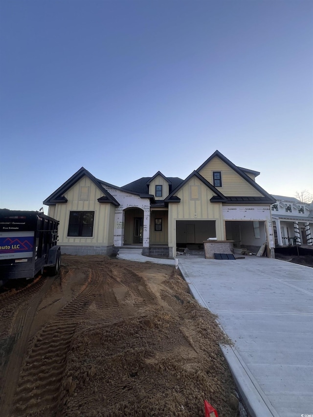 view of modern farmhouse