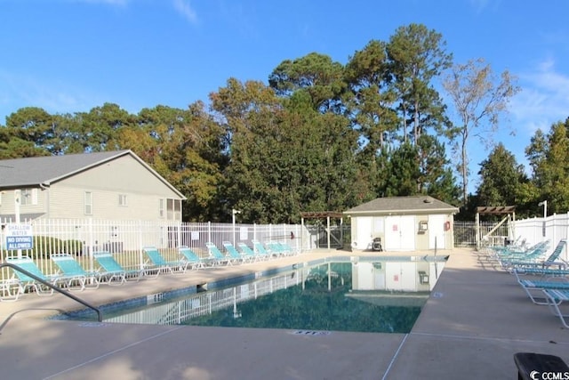 view of pool featuring a pergola and a patio area