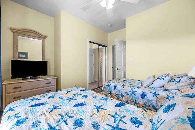 bedroom featuring a closet and ceiling fan