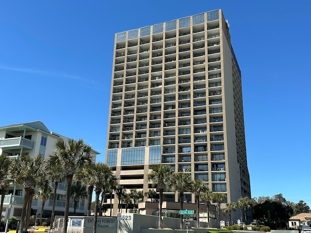 view of building exterior