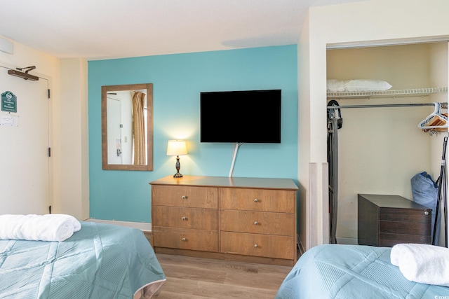 bedroom featuring light hardwood / wood-style floors