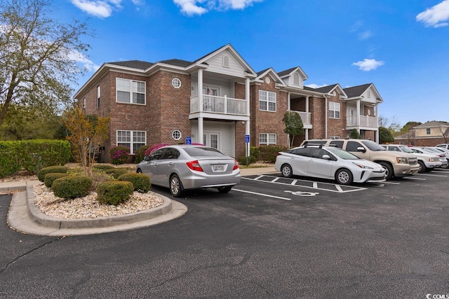 multi unit property with a balcony