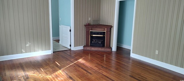 interior space with dark hardwood / wood-style floors