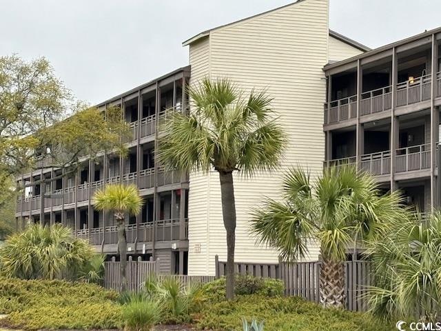 view of building exterior