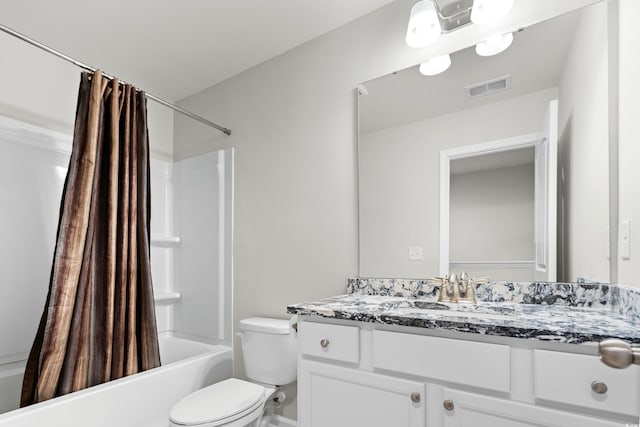 full bathroom featuring shower / bathtub combination with curtain, vanity, and toilet