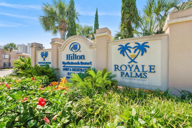 view of community / neighborhood sign