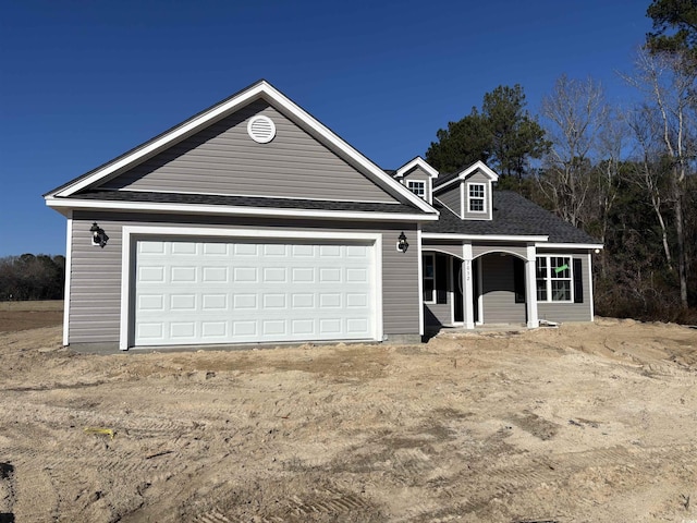 view of front facade featuring a garage