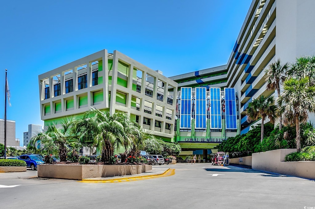 view of building exterior