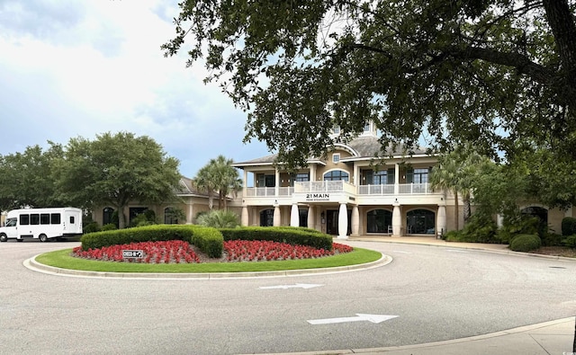 view of building exterior