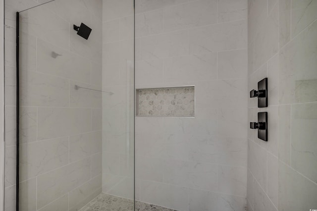 205 Brush Ct, Little River, SC 29566 - full bathroom with tiled shower