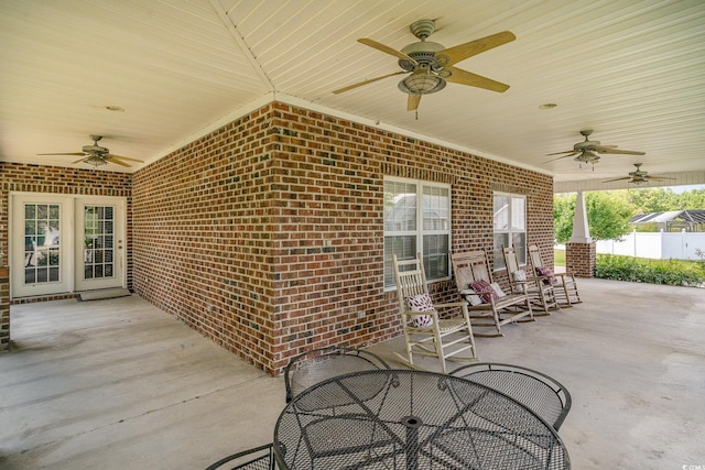 view of patio / terrace with ceiling fan and covered porch