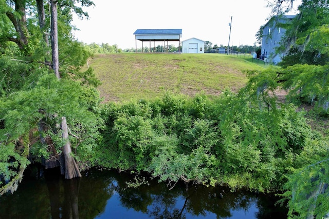 11 Gulley Ln, Salters, SC 29590