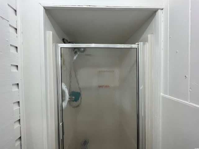 bathroom with walk in shower