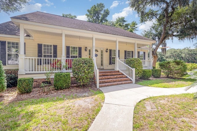 view of front facade featuring covered porch