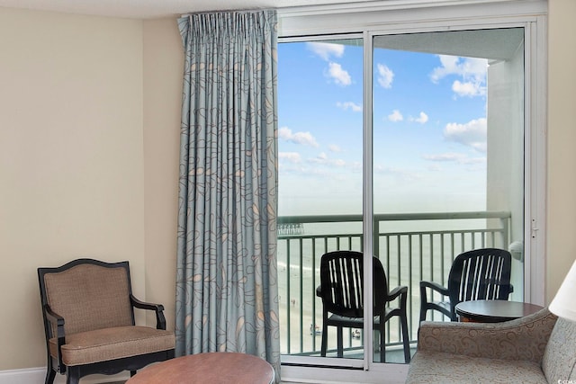 201 S Ocean Blvd Unit 1005, Myrtle Beach, SC 29577 - living area featuring a water view
