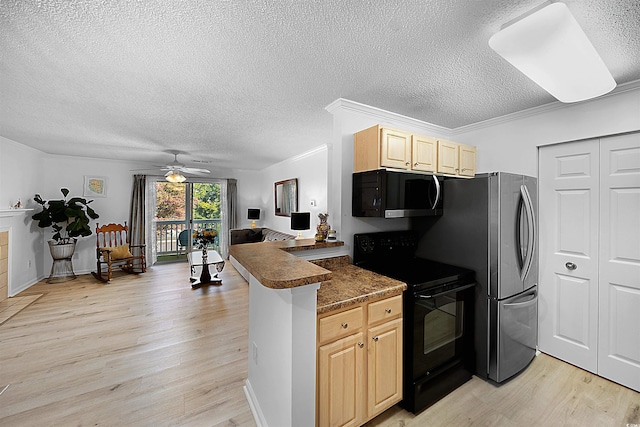 kitchen featuring light brown cabinets, light hardwood / wood-style flooring, crown molding, and black range with electric cooktop