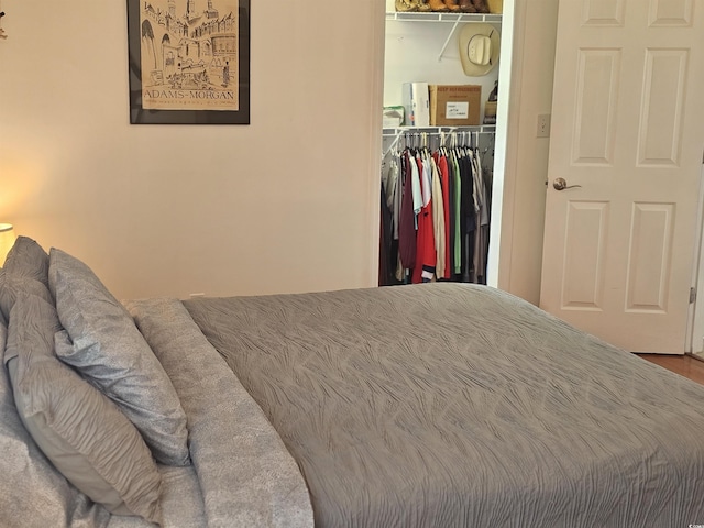 bedroom with a closet