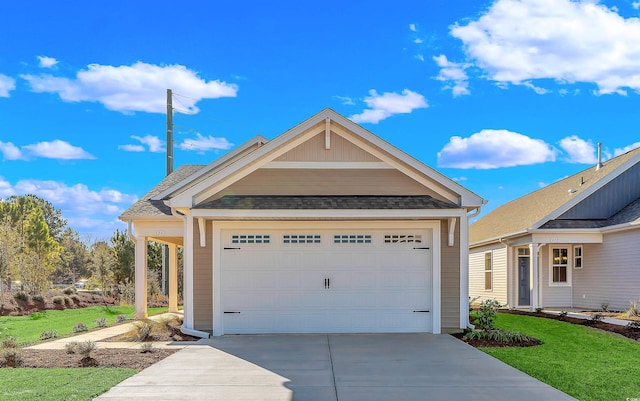 view of front facade with a garage