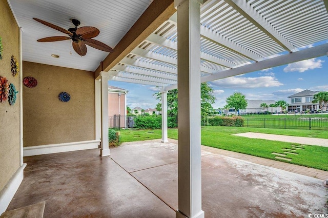 view of patio with a pergola and ceiling fan