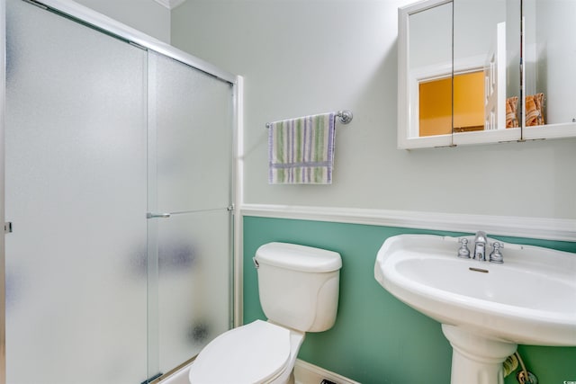 5414 Hampton Rd, Conway, SC 29527 - full bath with a shower with door, toilet, a sink, and baseboards
