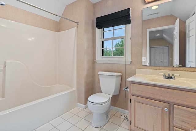 bonus room featuring light carpet, vaulted ceiling, and ceiling fan