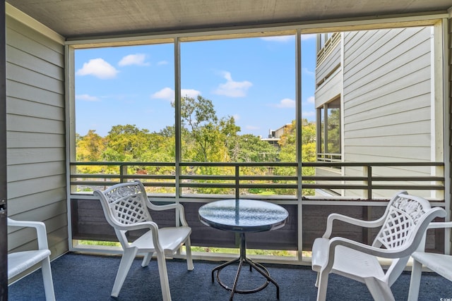 view of sunroom / solarium