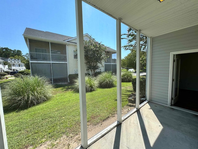 view of unfurnished sunroom