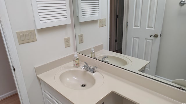 bathroom featuring vanity