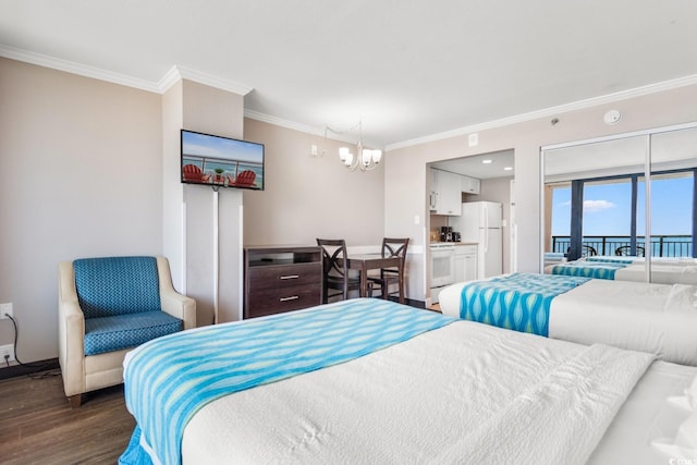 bedroom with white refrigerator, dark hardwood / wood-style floors, a notable chandelier, access to outside, and crown molding