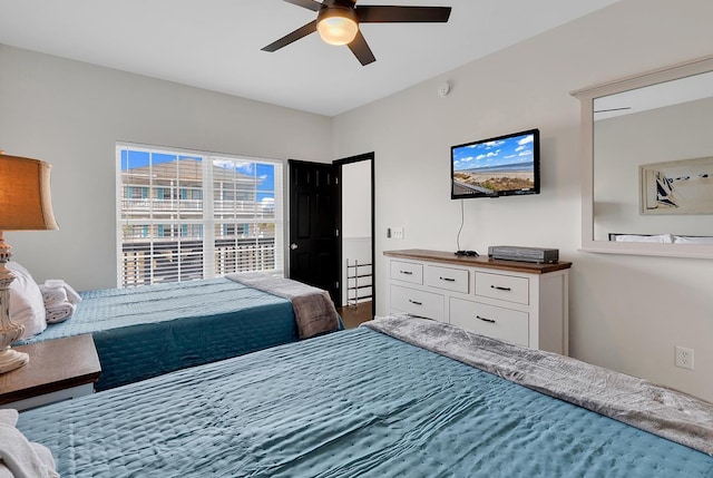 bedroom with a ceiling fan