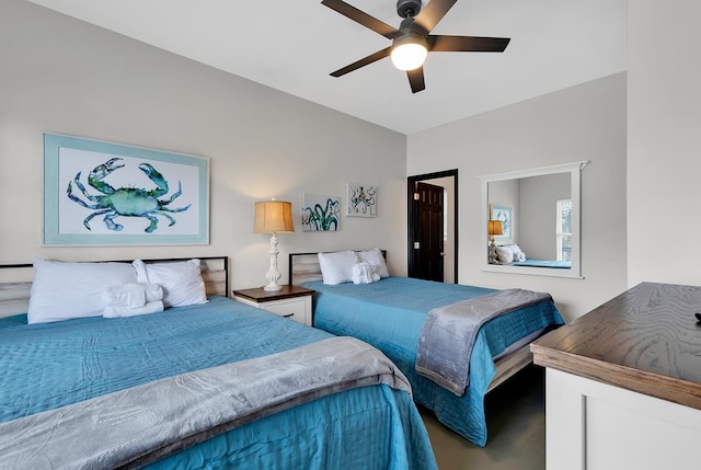 bedroom featuring ceiling fan