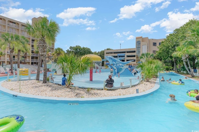 view of swimming pool