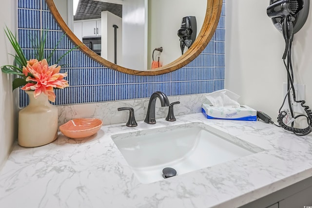 bathroom featuring wood-type flooring and shower / bath combination