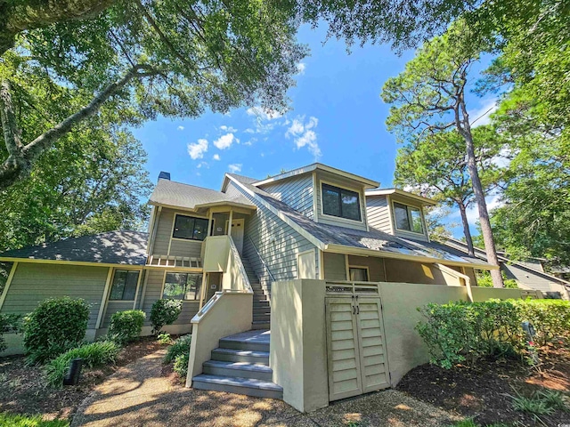 view of front of house