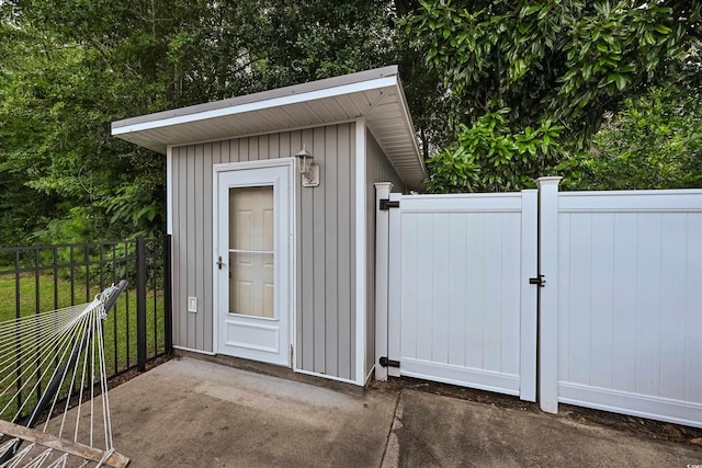 view of outbuilding